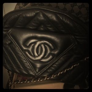 Black purse